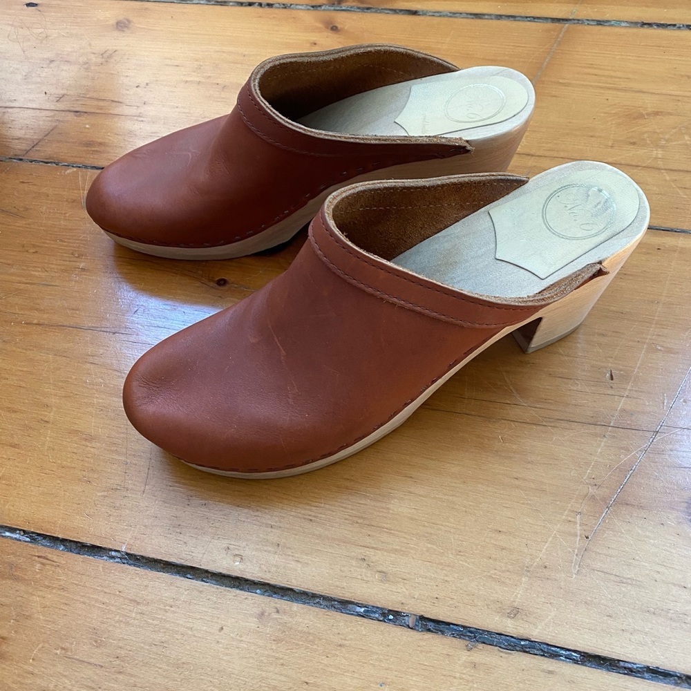 No.6 Old School High Heel Clogs sz 42.